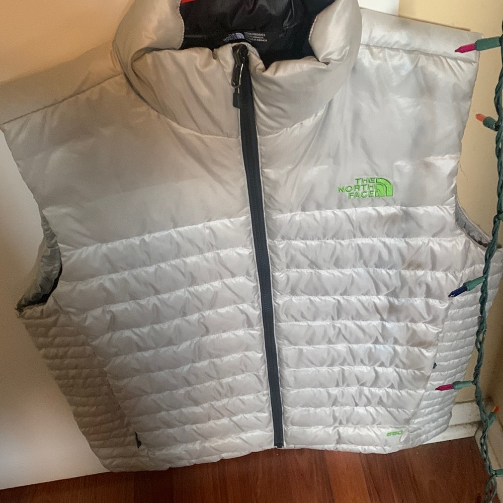North Face Mens Puffer Jacket Silver Medium Vest
